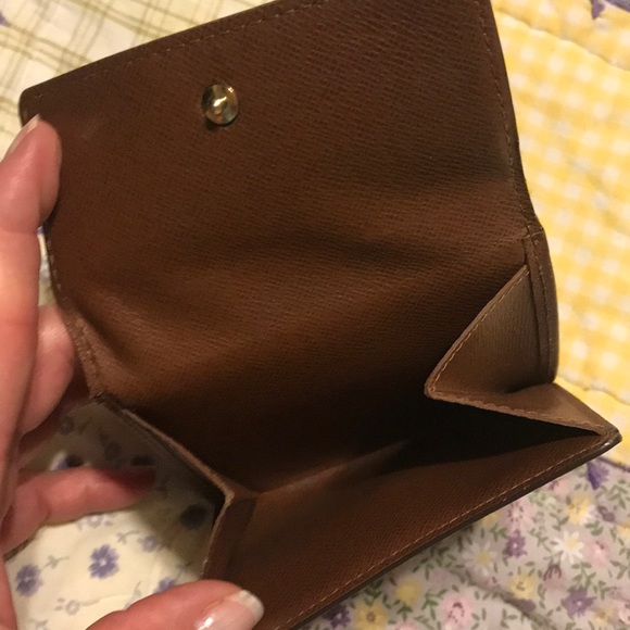 🚫SOLD 🚫AUTHENTIC LV WALLET - Picture 3 of 6